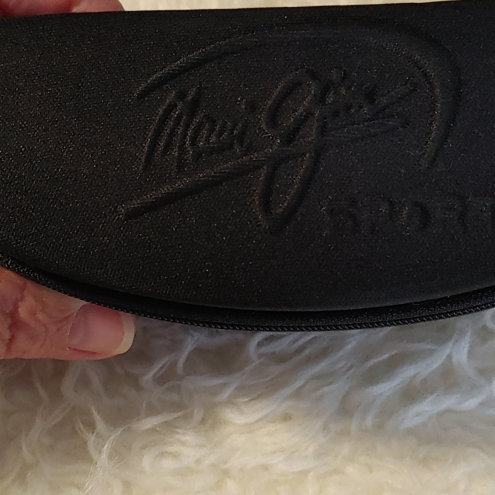Maui Jim Sport Zip Around Sunglasses Case Black